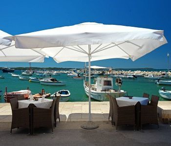 Marina Hotel - Restaurant Fazana Luaran gambar
